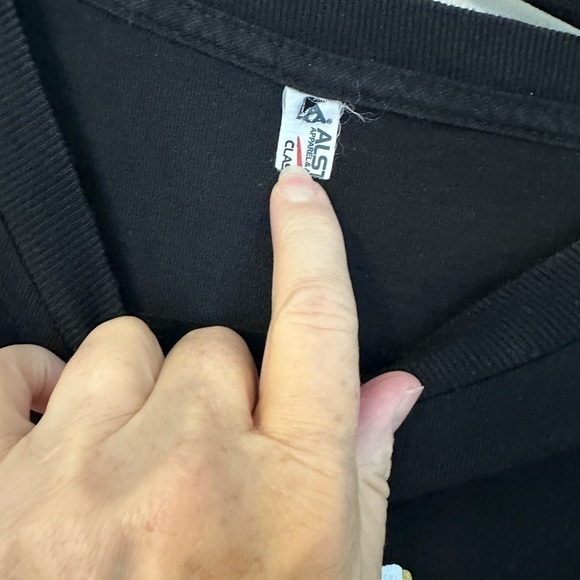 Graphic Tee Long Sleeve Black Psalms 30:5 Joy comes in the morning Size S - Picture 5 of 11